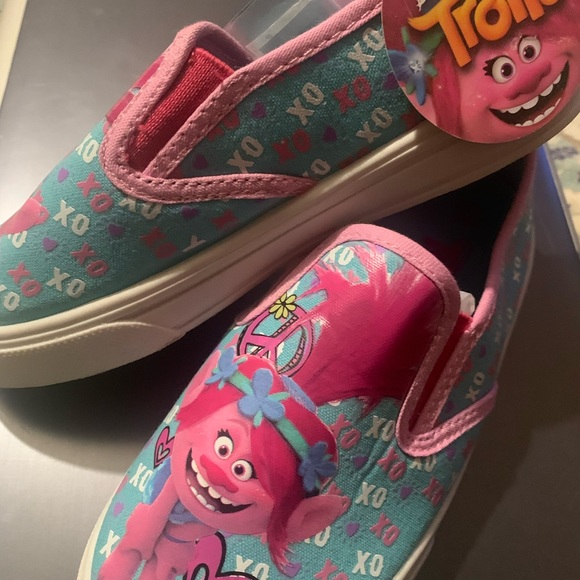 Size 12 DreamWorks Trolls girl sneakers new! fortheinside@hotmail.com - Picture 3 of 4